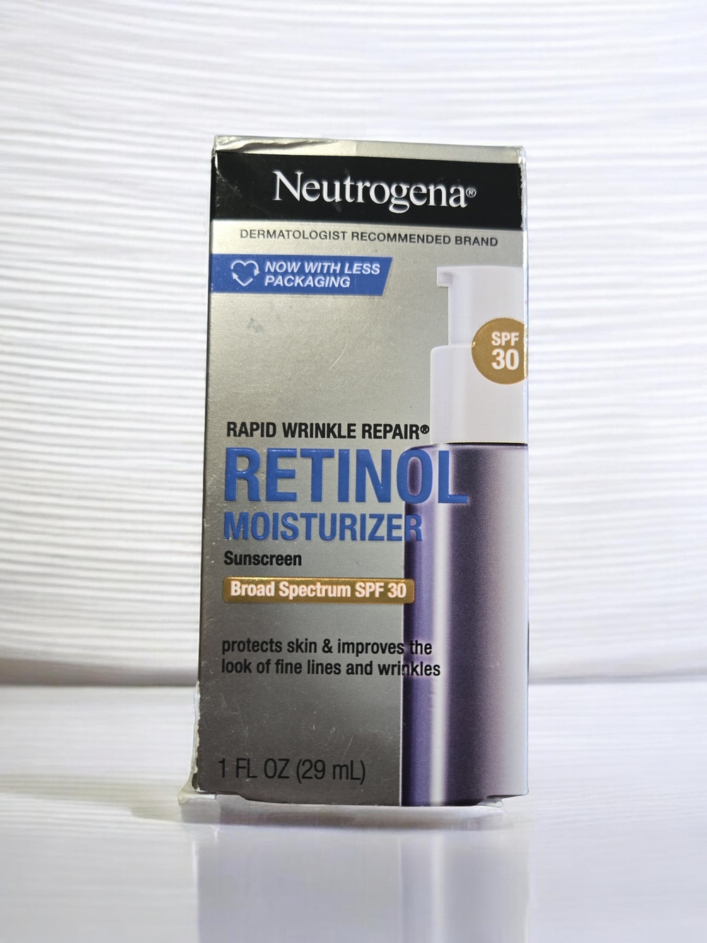 Neutrogena Rapid Wrinkle Repair Retinol Moisturizer with SPF 30 - 1 FL OZ